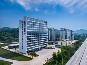 Kyriad Marvelous Hotel Guangzhou Baiyun Airport Huadong - Image 4