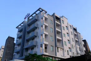 Hotel Girija Sunrise Near Baba Dham Temple - Image 5