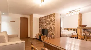 Ampio monolocale con bagno turco - Image 2
