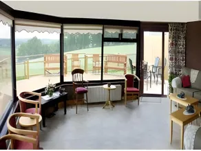 Hillview Lodge - Image 2