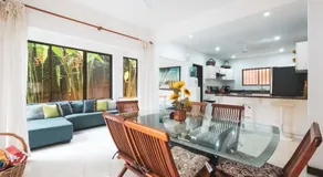 La Flor beach Condos - Image 2