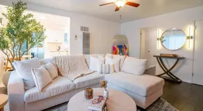 Stylish Cozy, Aesthetic, Stocked Kitchen, and Pet Friendly - Image 2