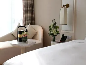 Hotel Carnival Qingdao - Image 2