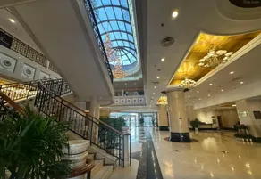 Foreign Experts Building - Image 4