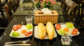 Ngoc Tung Mini Hotel - Image 2