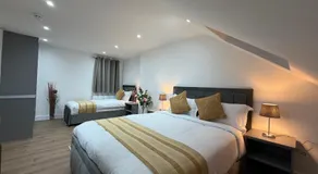 Southend Sea Breeze Stay - Image 2