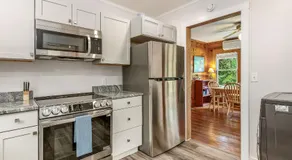 Maine Coastal Cottage - Image 4