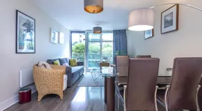 Riverside Apartment - Image 2