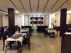 Hotel Batra Continental - Image 3
