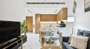 Heaven Crest 1BR City View with Balcony Azizi Riviera - Image 2