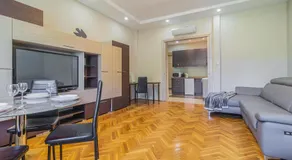 Castel view apartment - Image 2