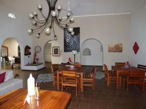 Bush Pillow Guest House - Image 3