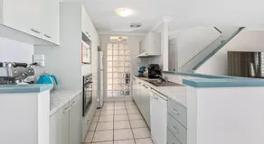 McNaughton Townhouse - Image 5