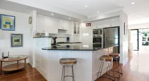 Magnificent Views - Mariners Mark - Image 3