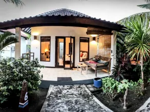 Bale Sampan Boutique Bungalows - Image 2
