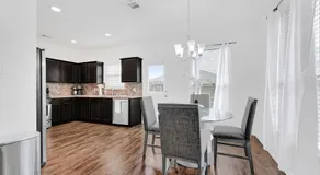 Charming accommodation in Houston! - Image 4