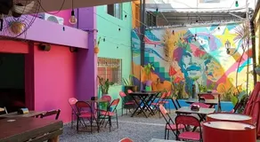 Ramon Hostel Bar - Image 3