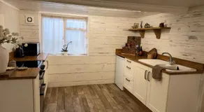 Beehive Cottage - Image 4