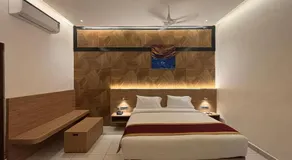 Triviera Hotel Chirala - Image 2