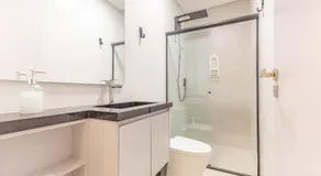 Elegância e Conforto em Suíte a 120 metros do Praia de Bombinhas - Image 2