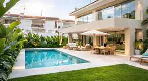 Villa Algarrobo - Luxury Villa with pool in town centre - LUAL - Image 3