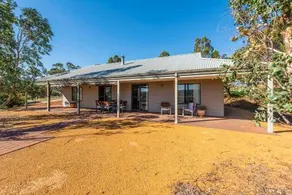 The Limes Farmstay - Image 2