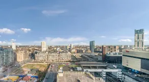 Modern Stratford Westfield Olympic Village 1 Bedroom Apartment - Image 4