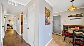 Let D's Cozy Cottage Provide a Comfortable Stay! - Image 4