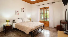 Anthoula's garden apartments - Image 2
