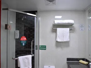 GreenTree Inn Suqian Bawangjuding Square Express Hotel - Image 3