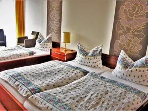 Hotel Am Kurpark - Image 2