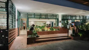 The Win Hotel Surabaya - Image 3