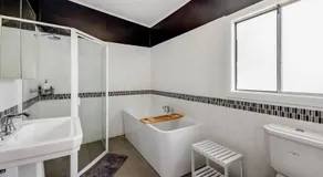 Spacious 3-Bedroom Family Home in Concord's Heart! - Image 2