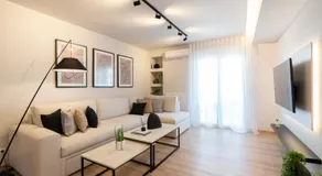 Fancy Apartment in the Heart of Athens - Image 3