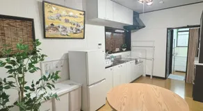 Family-Friendly Stay for 9 , 91sqm , Anime ,25min to NAGOYA & LEGO & Outlet , Supermarket 3 min Walk , Free Parking - Image 2
