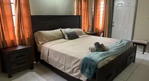 JJs Flat - Image 2