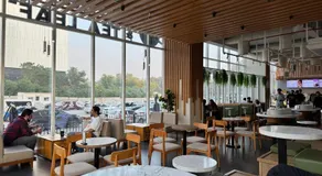 Elysium Luxe Stay - Central Islamabad Comfort - Image 3