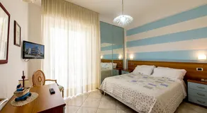 Hotel Le Soleil - Image 2