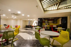 Art Boutique Hotel Gachibowli - Image 4