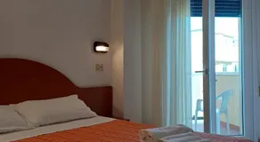 Hotel Delfino Riccione - Image 5