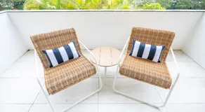 The Chelsea Beachside Apartment - Image 5