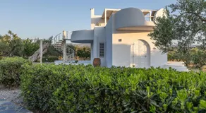 Modernist Spa Suites - Grambella Olive Estate - Image 5
