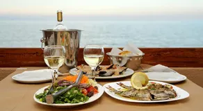 Hotel Pelagos Studios - Image 4