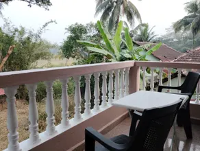 Getaway Family Homestay 2min walk to Arossim Beach - Image 4