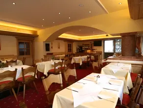 Hotel Sailer - Image 2