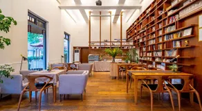 Wuyu Hotel Independent villa- Immersive Chinese Cultural Experience - Image 3