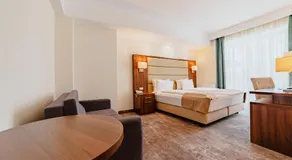 Radsor Hotel - Image 2