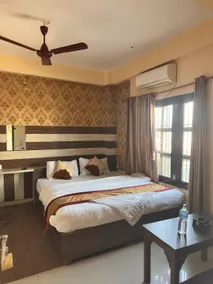 HOTEL OPERA - Image 4