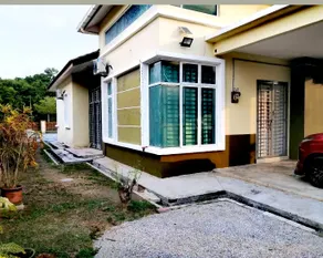 Sofea Homestay Durian Tunggal Melaka - Image 3