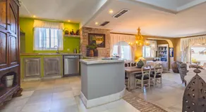 Cubo's Beachfront Marina de Casares House / Front de mer / parking / wifi gratuit - Image 4